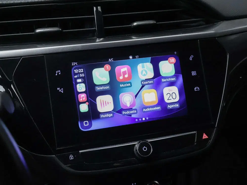 Opel Corsa Elegance 50 kWh Sport (APPLE CARPLAY uit 2021, foto 2