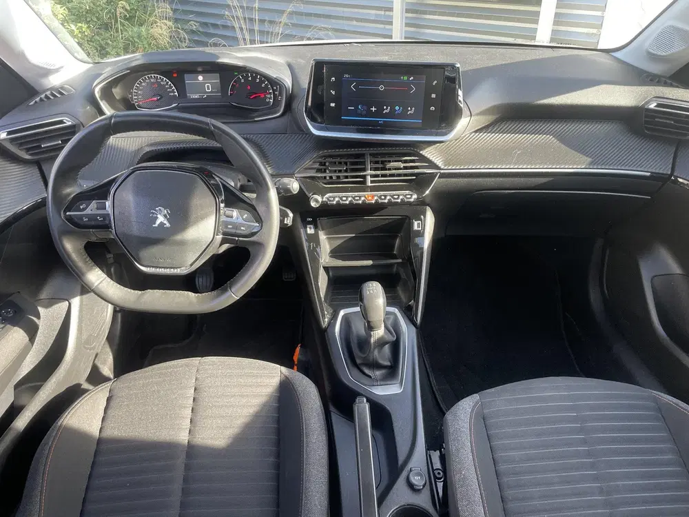Peugeot 208 1.2 PureTech Active Pack uit 2021, foto 13