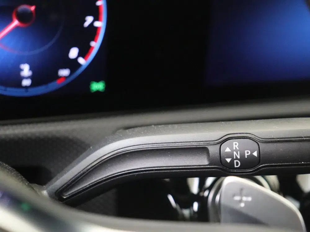 Mercedes-Benz A-Klasse 180 Business Solution AMG uit 2022, foto 14