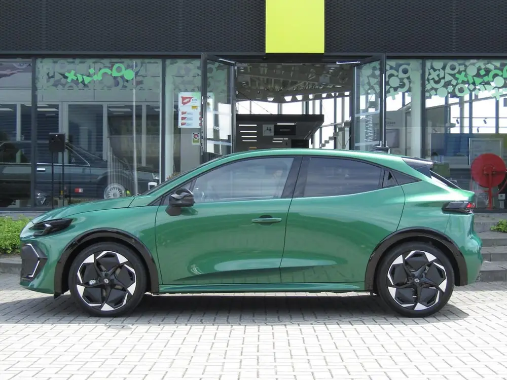 Renault Clio Hybrid 160pk Aut Techno / Navigatie / 360 Camer uit 2026, foto 3