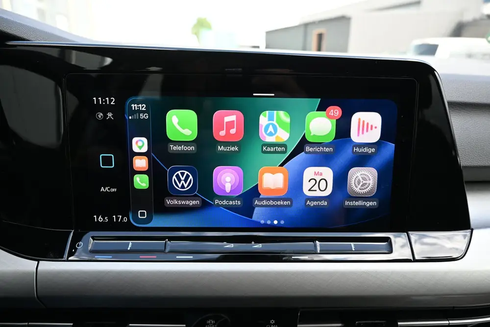 Volkswagen Golf 1.0 eTSI Life Business (bj 2022, automaat) uit 2022, foto 11