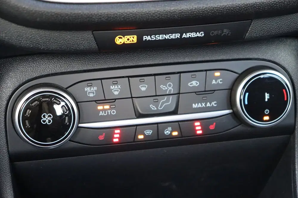 Ford Fiesta orgNL winterpack carplay uit 2021, foto 16