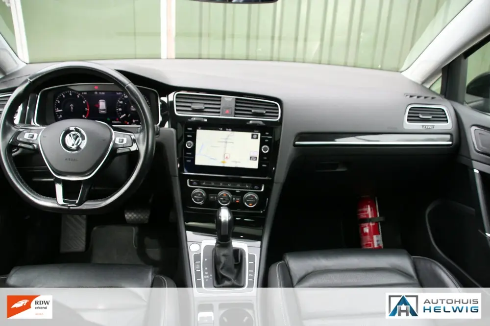 Volkswagen GOLF 1.5 TSI HIGHLINE R-LINE SPORT LEER PANORAMAD uit 2020, foto 14