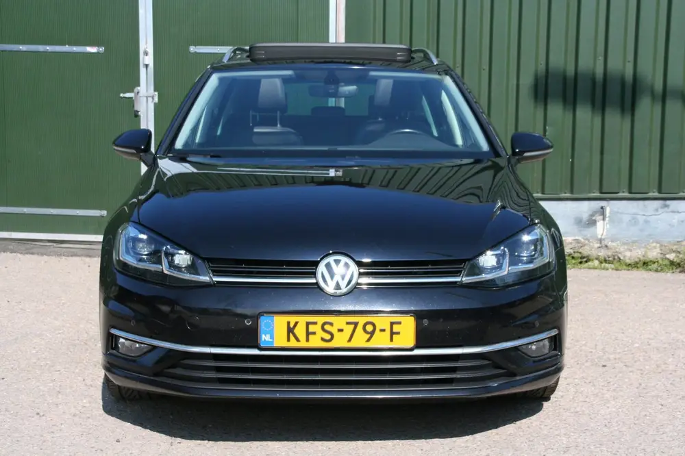 Volkswagen GOLF 1.5 TSI HIGHLINE R-LINE SPORT LEER PANORAMAD uit 2020, foto 5