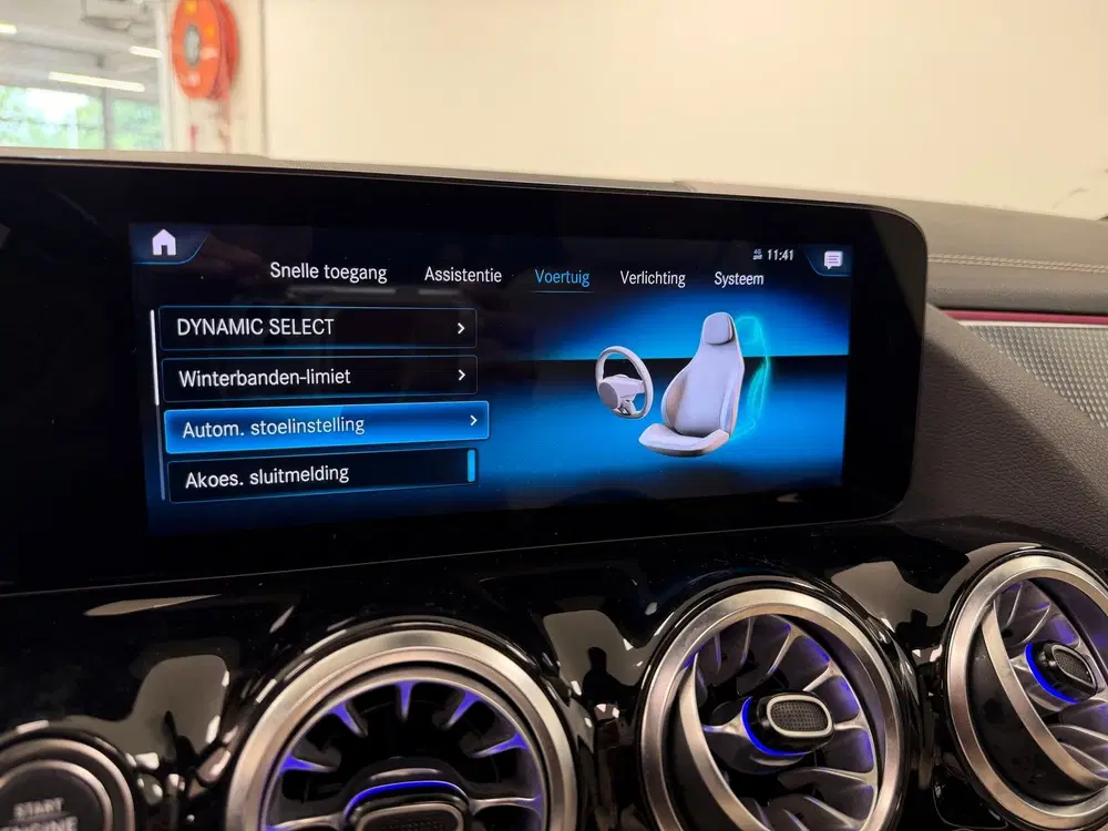Mercedes-Benz GLA GLA 200 Luxury uit 2021, foto 12