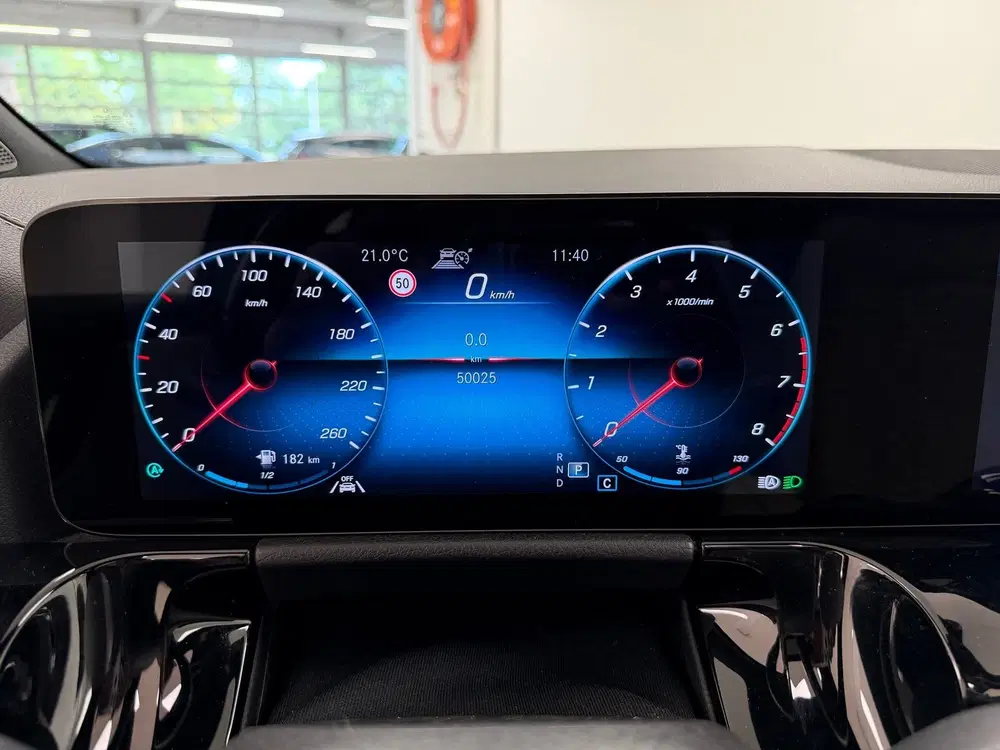 Mercedes-Benz GLA GLA 200 Luxury uit 2021, foto 17