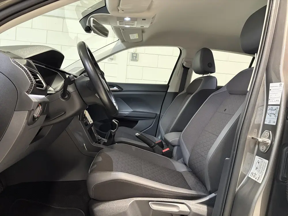 Volkswagen T-Cross 1.0 TSI 115pk Style R-line, ACC, Carplay uit 2020, foto 3