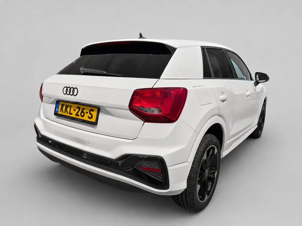 Audi Q2 30 TFSI S-Line uit 2024, foto 6