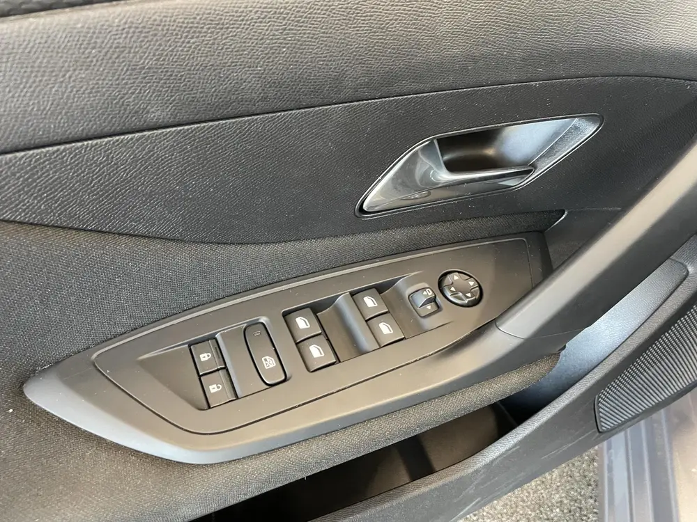 Peugeot 308 1.2 PureTech 130 PK SW S&S Allure Pack Cli uit 2023, foto 9