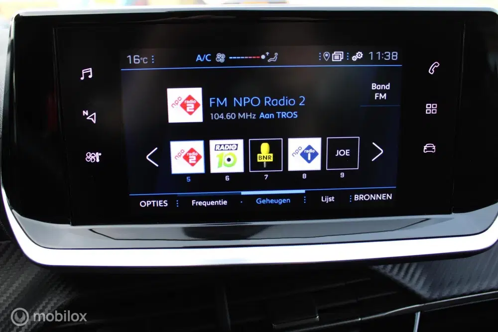 Peugeot 208 1.2 PureTech Active Pack uit 2022, foto 20