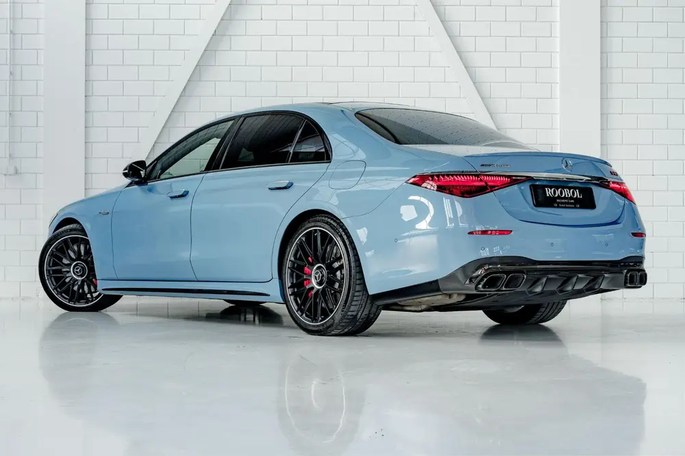 Mercedes-Benz S-Klasse AMG 63 S E Performance uit 2024, foto 3