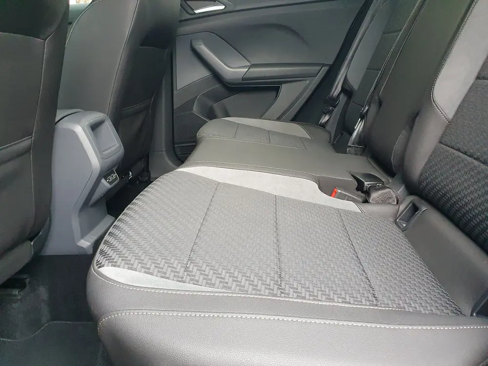 Volkswagen T-Cross 1.0 TSI R-Line CAMERA/PDC/NAVI/LED/CRUISE uit 2019, foto 5