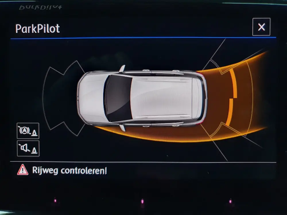 Volkswagen T-Cross 1.0 TSI R-Line CAMERA/PDC/NAVI/LED/CRUISE uit 2019, foto 8
