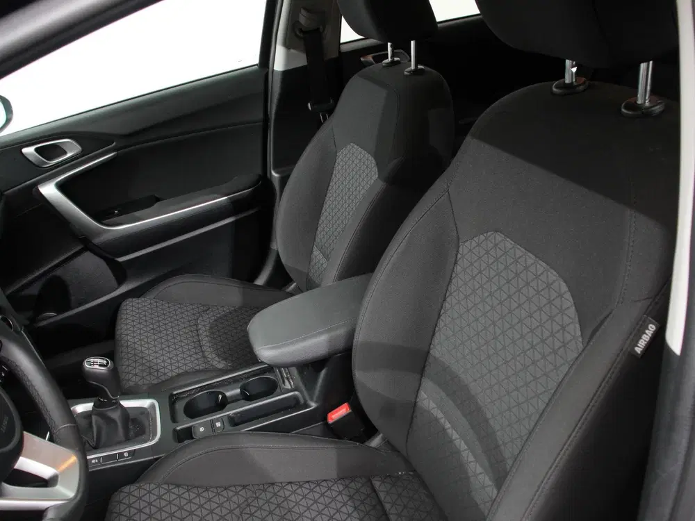 Kia Ceed 1.0 T-GDi 120pk Dynamic Line Climate co uit 2023, foto 10