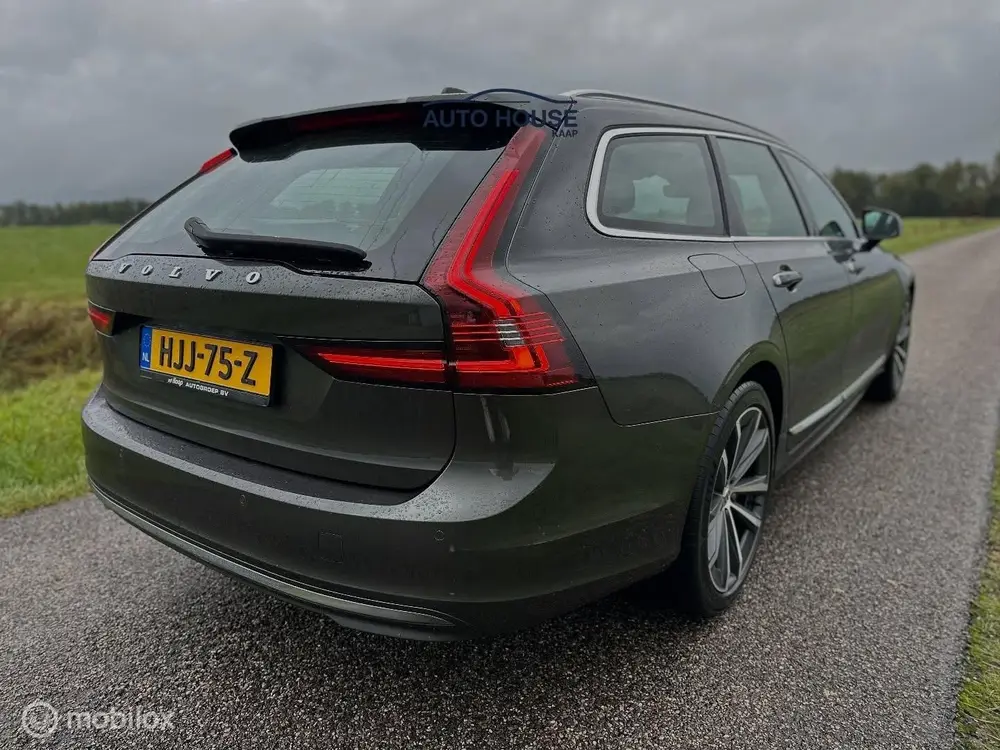 Volvo V90 2.0 B4 Inscription uit 2021, foto 2