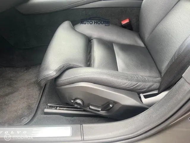 Volvo V90 2.0 B4 Inscription uit 2021, foto 4