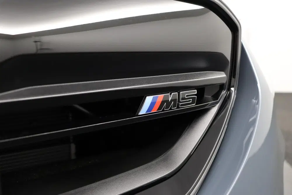 BMW M5 uit 2026, foto 12