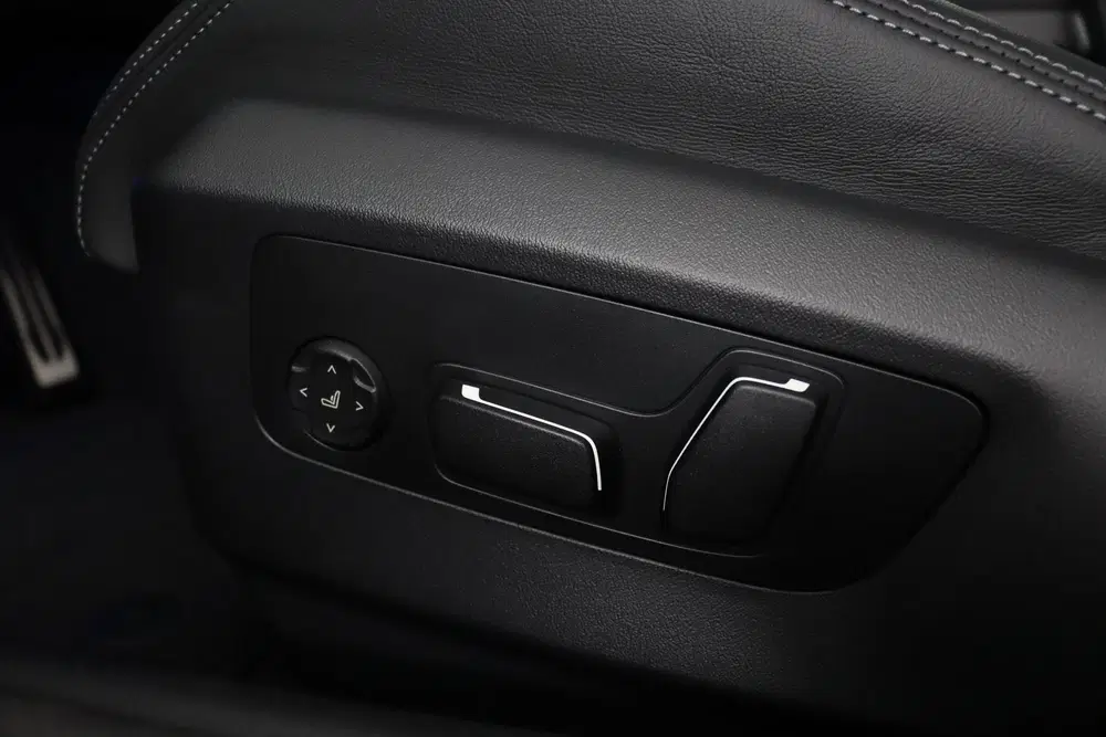 BMW M5 uit 2026, foto 18