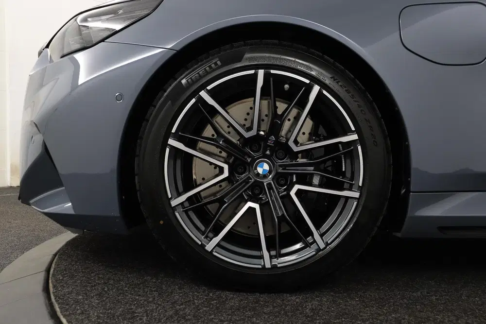 BMW M5 uit 2026, foto 4