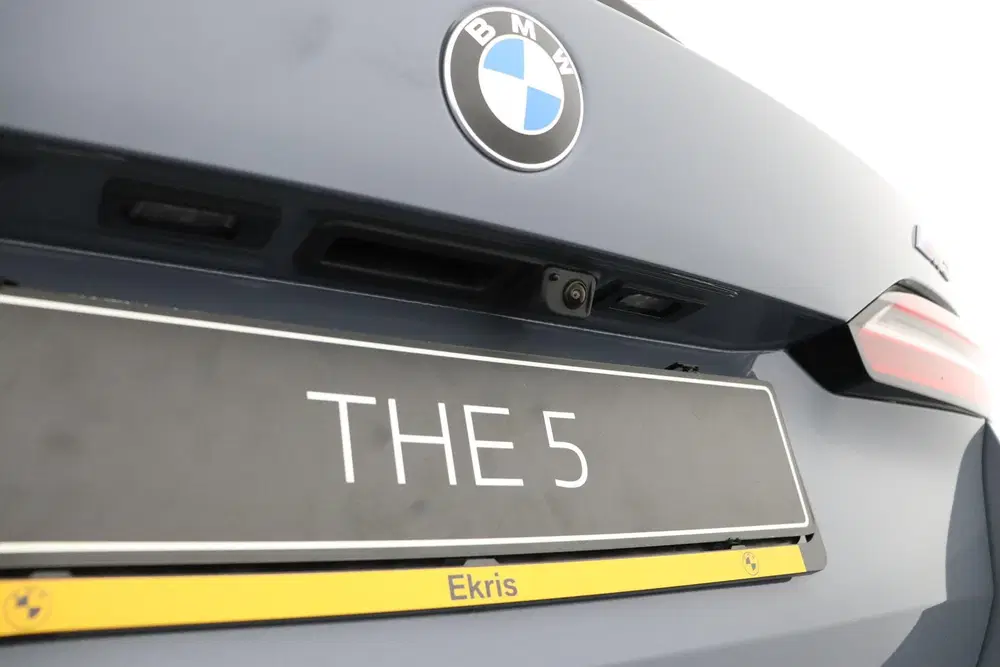 BMW M5 uit 2026, foto 9