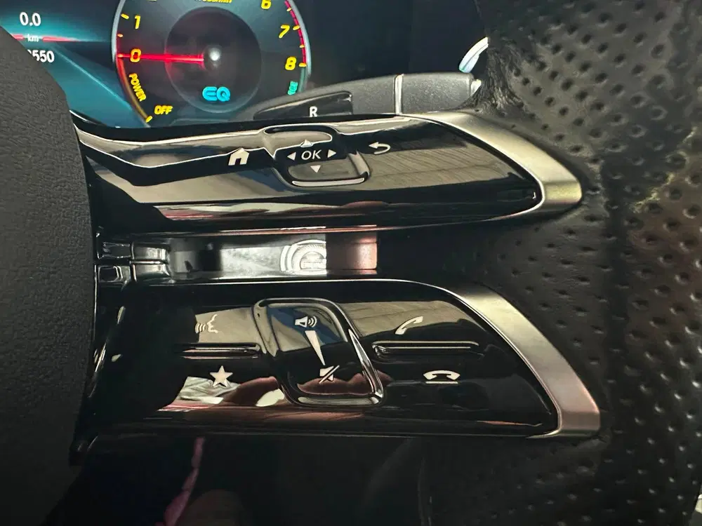 Mercedes-Benz E-Klasse 300 e 4MATIC AMG LINE PANO 360 CAMERA uit 2022, foto 15