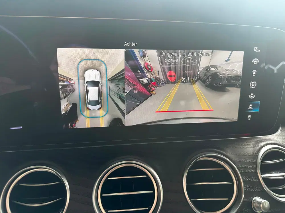 Mercedes-Benz E-Klasse 300 e 4MATIC AMG LINE PANO 360 CAMERA uit 2022, foto 9