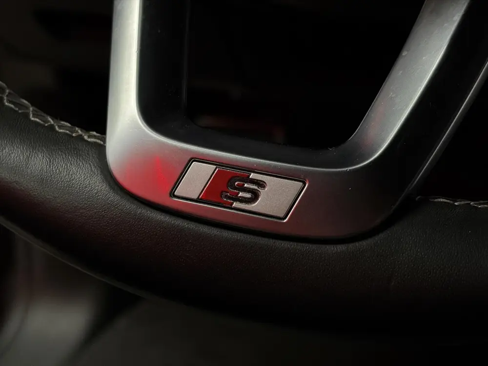 Audi Q8 55 TFSI-e Quattro Pro Line S uit 2021, foto 12