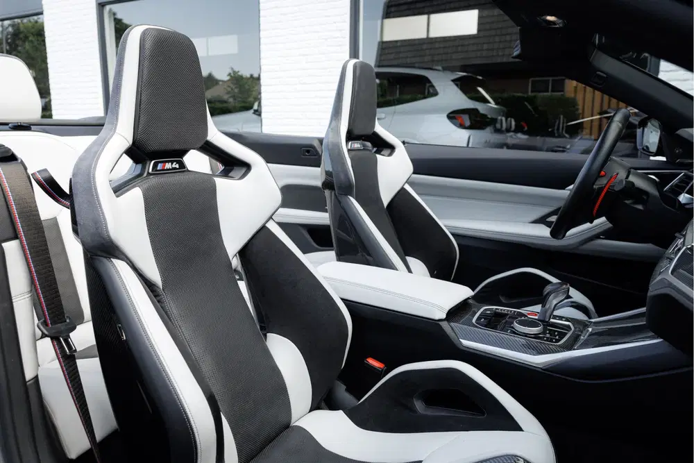 BMW M4 Cabriolet xDrive Competition Keramisch uit 2021, foto 4