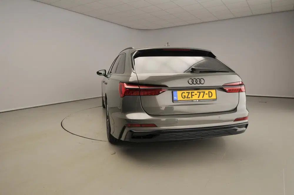 Audi A6 40 TFSI S Line Competition uit 2025, foto 3