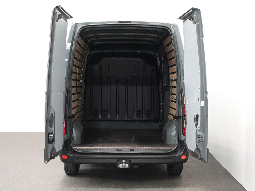 Renault Master T35 150PK L2H2 Energy Work Edition Automaa uit 2023, foto 3