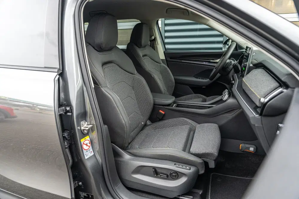 Skoda Kodiaq 1.5 TSI 204pk DSG PHEV Business Edition uit 2026, foto 14