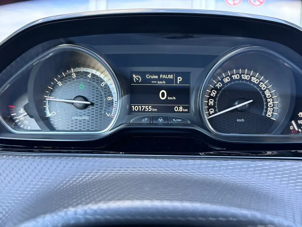 Peugeot 2008 1.2 PureTech GT-Line | Automaat | Camera | Carp uit 2019, foto 3
