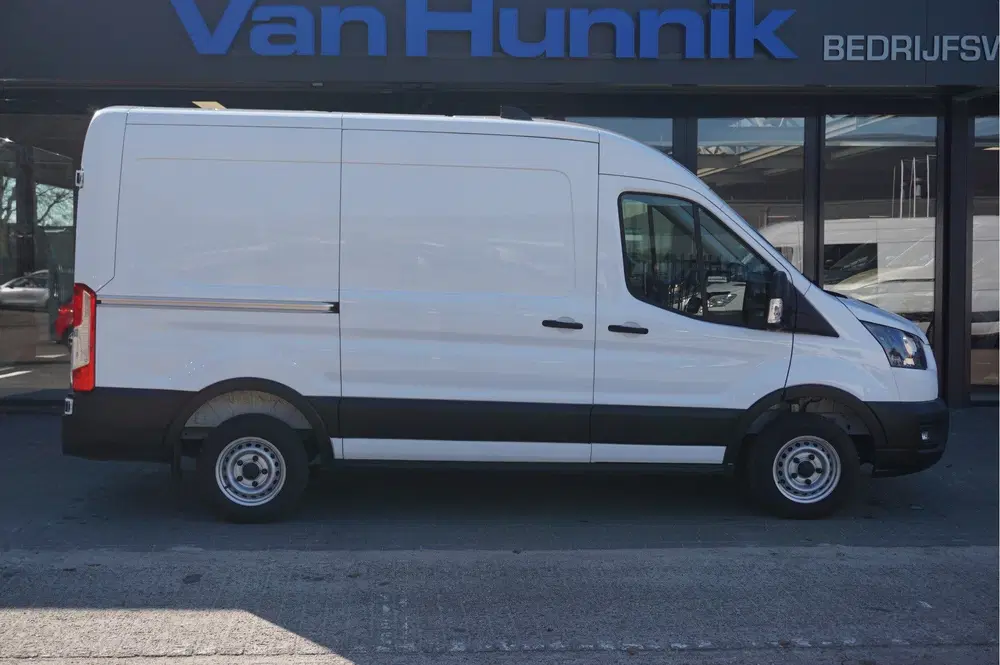 Ford Transit 290M 105PK L2H2 BPM VRIJ Airco uit 2024, foto 5