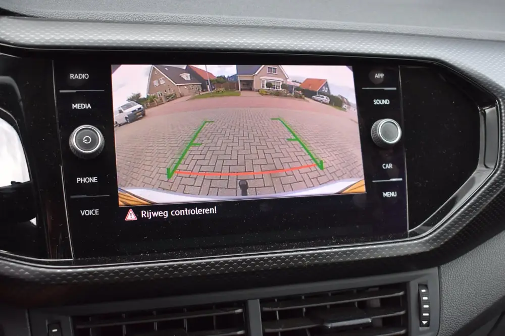 Volkswagen T-Cross 1.0 TSI Life | CAMERA | TREKHAAK | APPLE uit 2020, foto 10