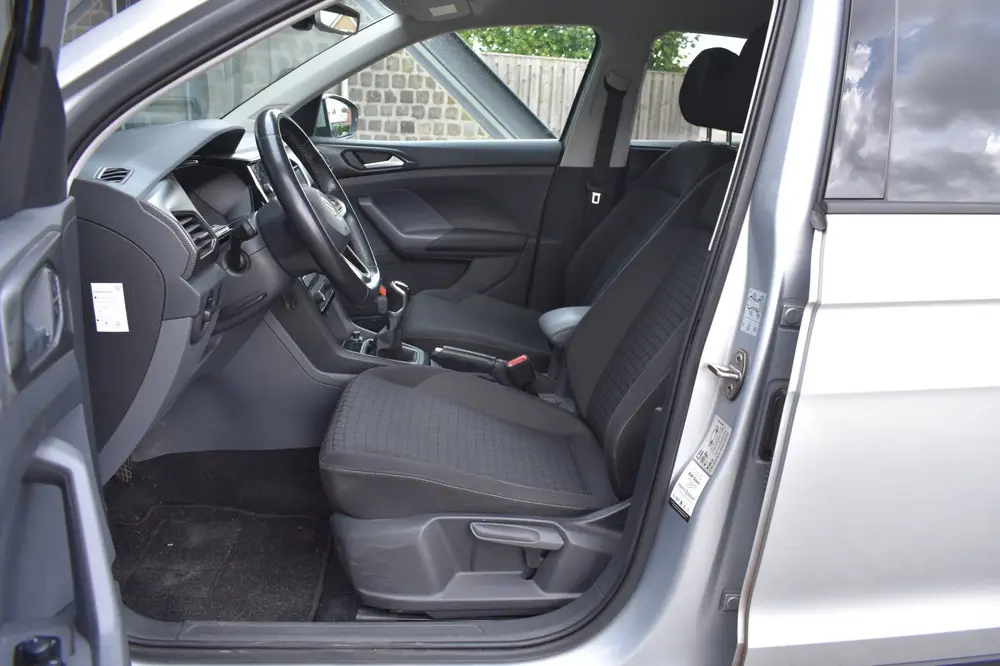 Volkswagen T-Cross 1.0 TSI Life | CAMERA | TREKHAAK | APPLE uit 2020, foto 20
