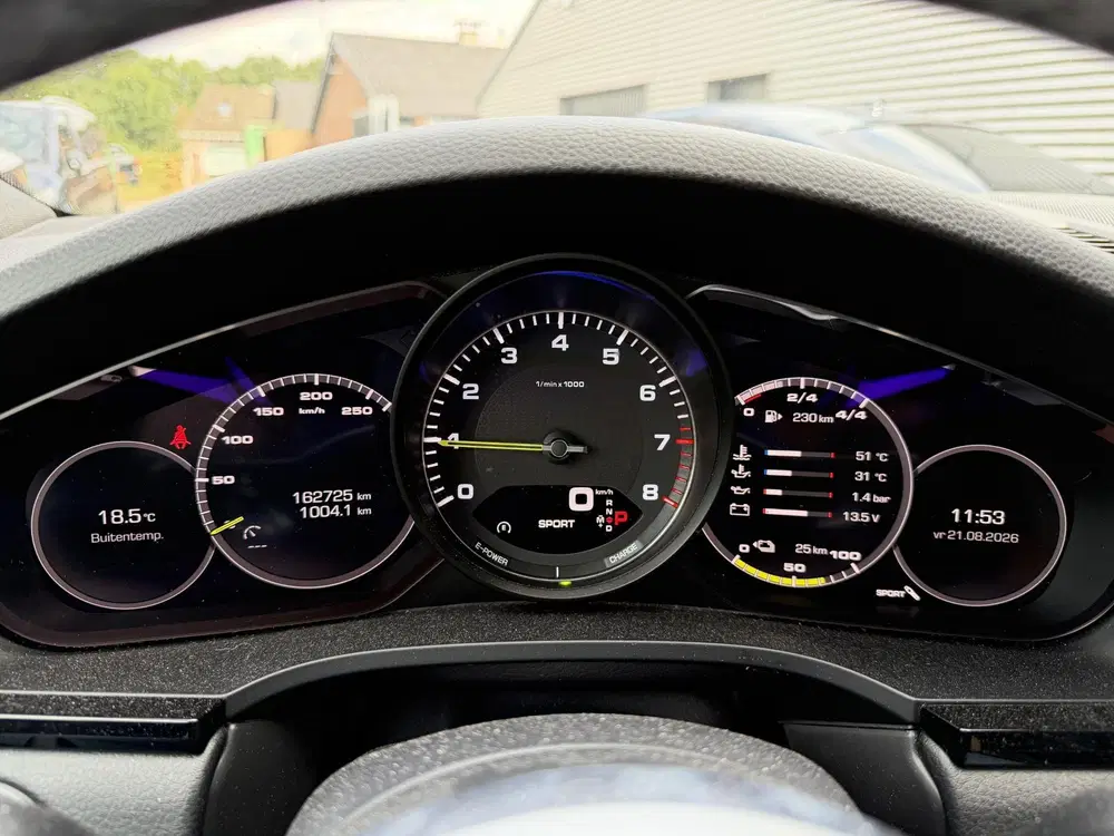 Porsche Cayenne 3.0 E-Hybrid Sport Chrono uit 2020, foto 18