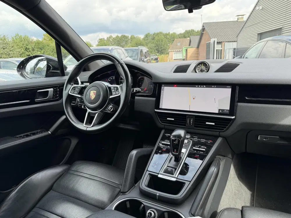 Porsche Cayenne 3.0 E-Hybrid Sport Chrono uit 2020, foto 3
