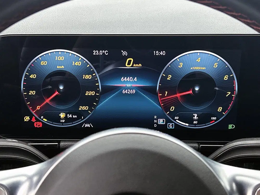 Mercedes-Benz GLA 200 Business Solution AMG uit 2021, foto 5