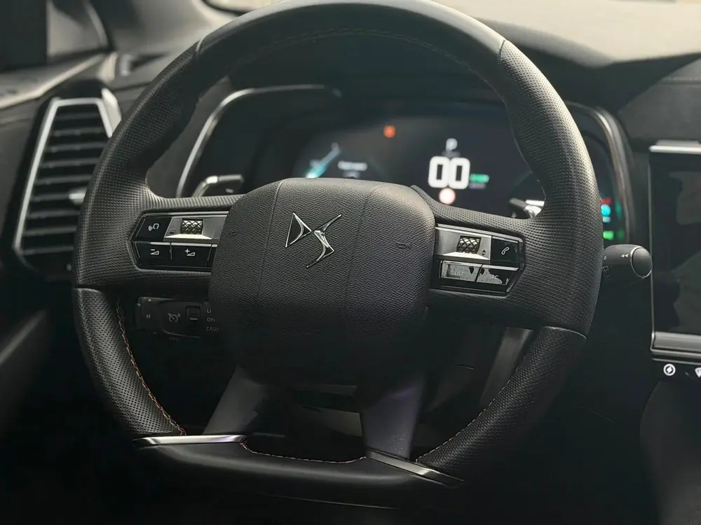 DS Automobiles DS 7 Crossback DS 7 Crossback E-Tense Performance Line uit 2022, foto 20