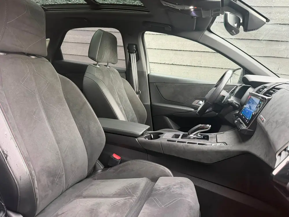 DS Automobiles DS 7 Crossback DS 7 Crossback E-Tense Performance Line uit 2022, foto 4