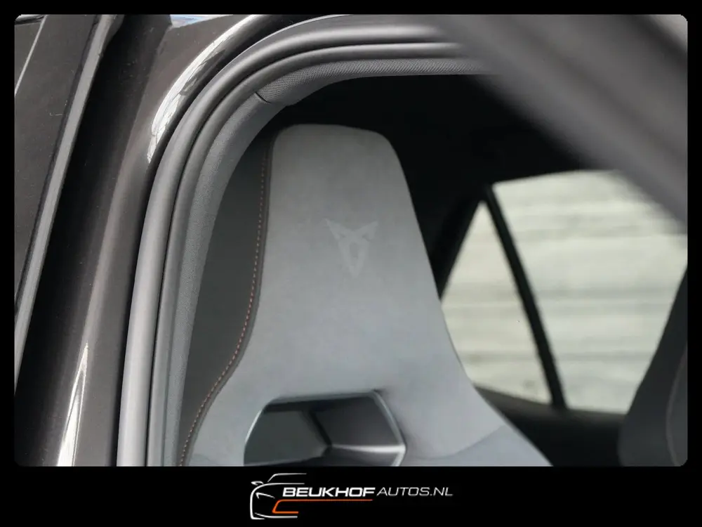 Cupra Born Performance One Camera Stoelverwarming Soh uit 2021, foto 12