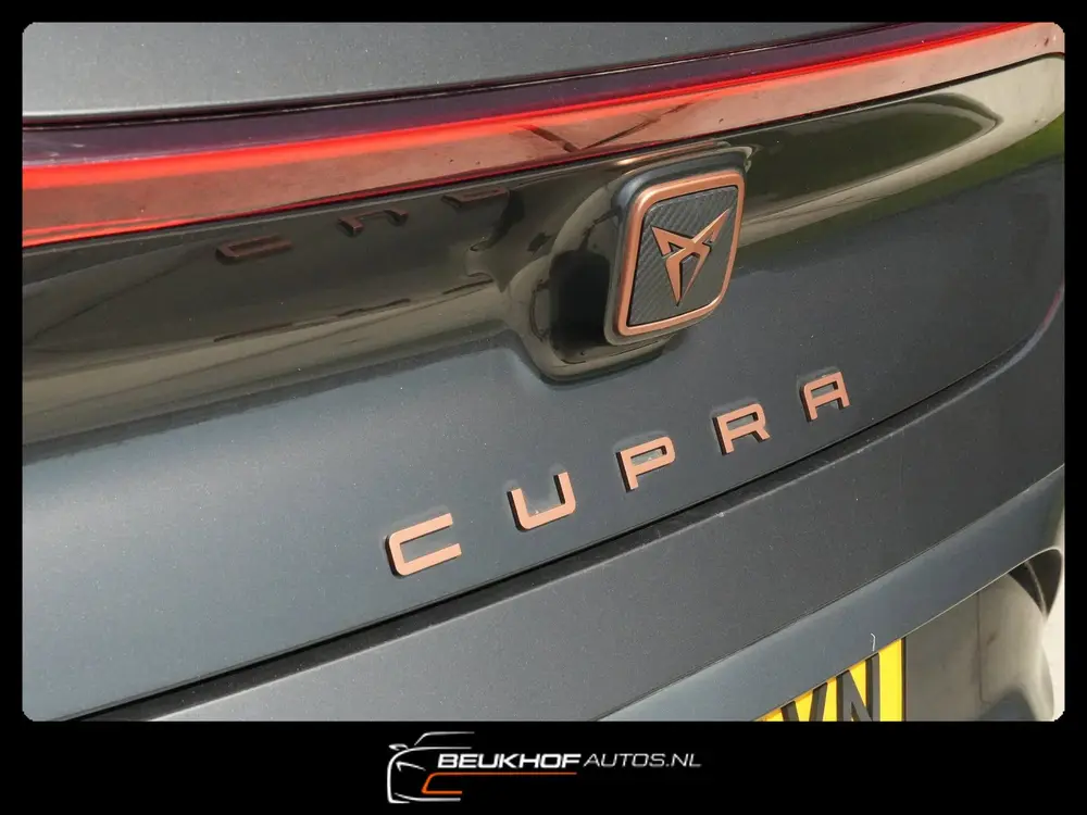 Cupra Born Performance One Camera Stoelverwarming Soh uit 2021, foto 17