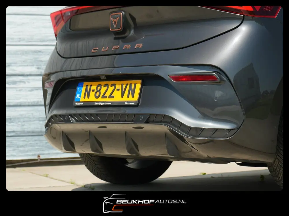 Cupra Born Performance One Camera Stoelverwarming Soh uit 2021, foto 2