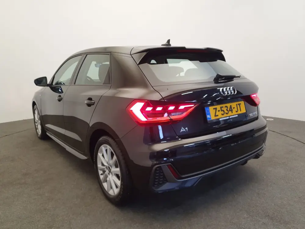 Audi A1 30 TFSI 110pk S-Tronic S-Line Cruise contr uit 2023, foto 6