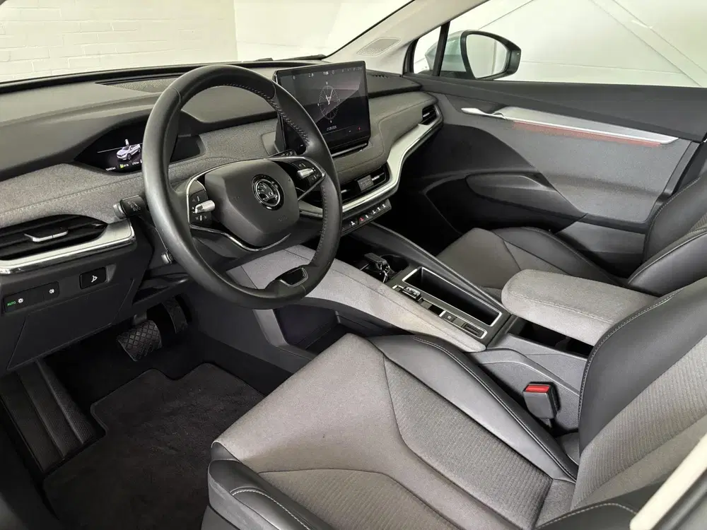 Skoda Enyaq 80 Trekhaak uit 2023, foto 18