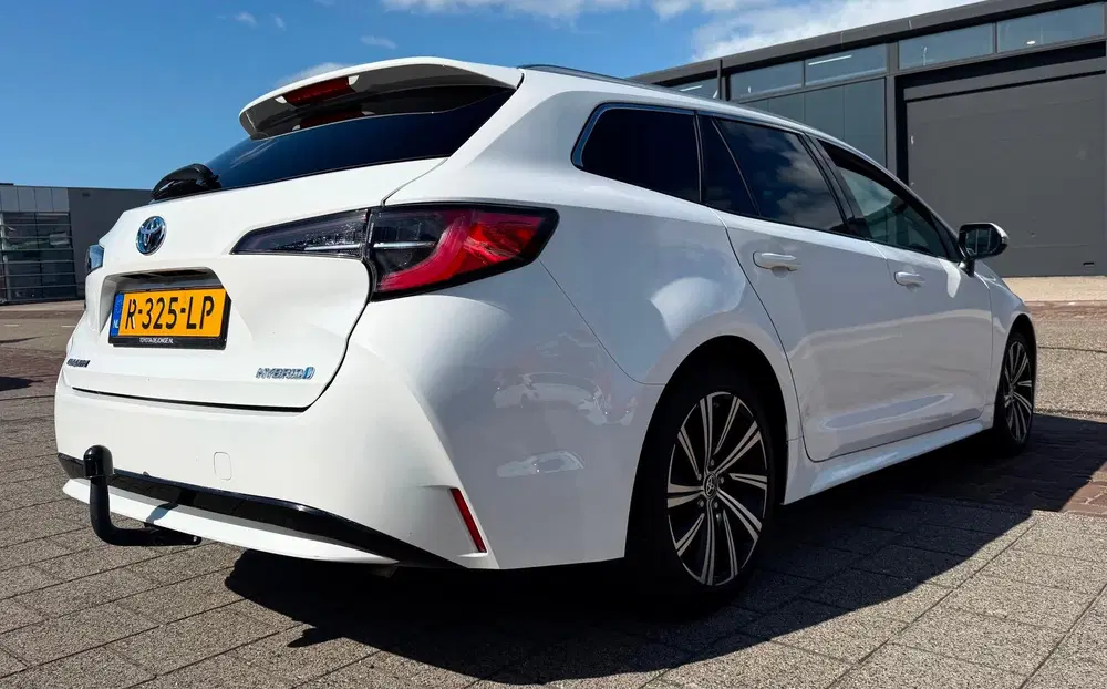 Toyota Corolla 1.8 Hybrid Dynamic uit 2022, foto 5