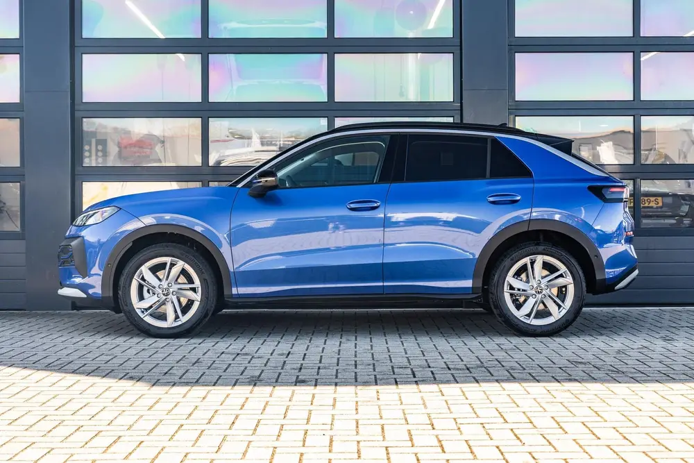 Volkswagen T-Roc 1.5 eTsi 115pk Life First Edition | 18" Vel uit 2026, foto 13