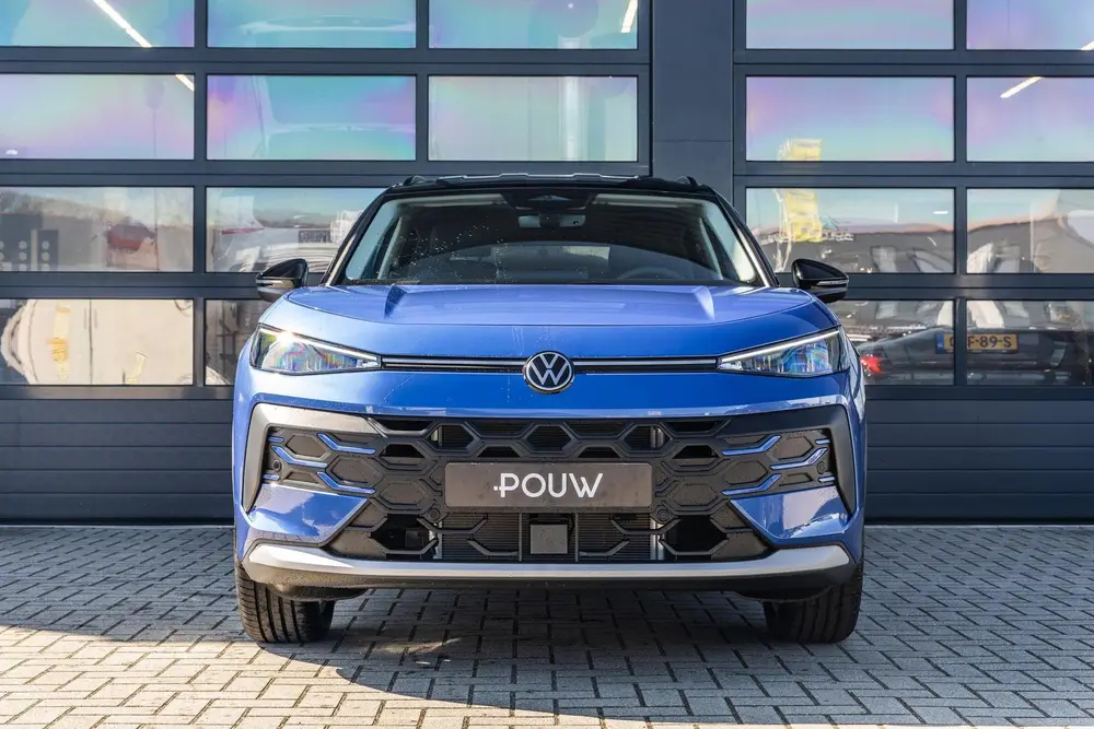 Volkswagen T-Roc 1.5 eTsi 115pk Life First Edition | 18" Vel uit 2026, foto 8