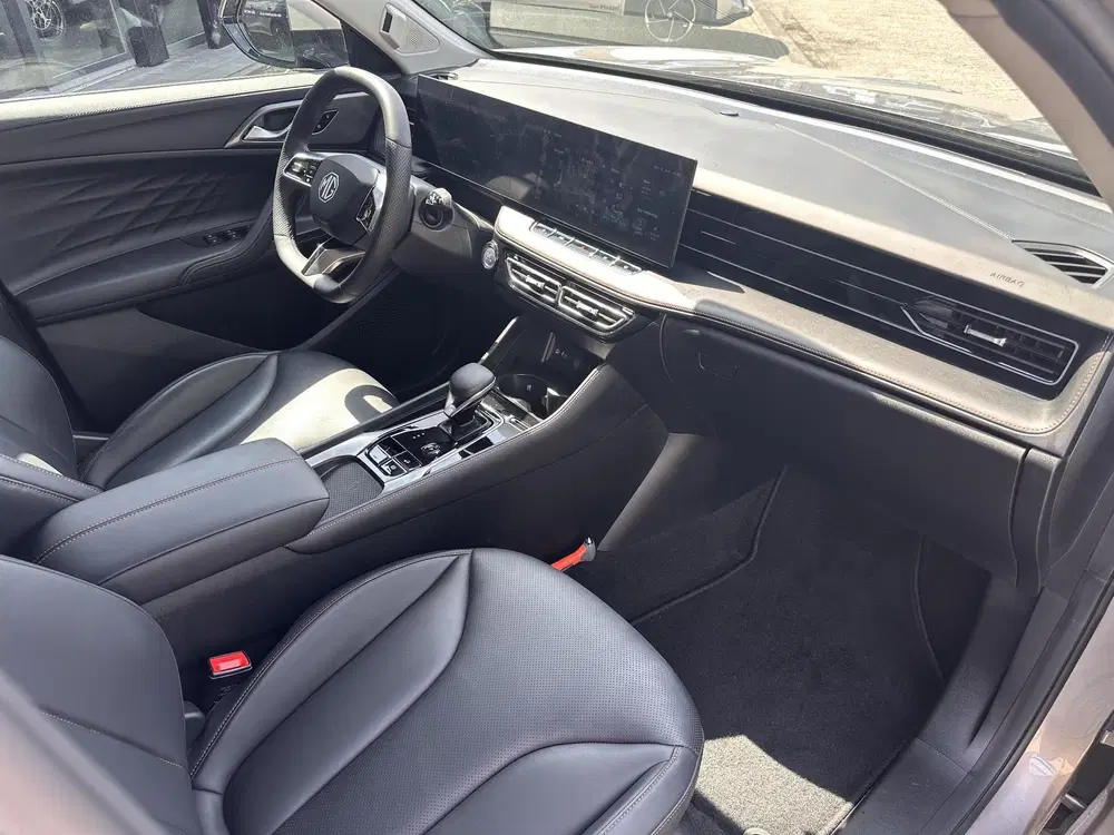 MG HS Hybrid+ 1.5 Aut. Luxury uit 2025, foto 9