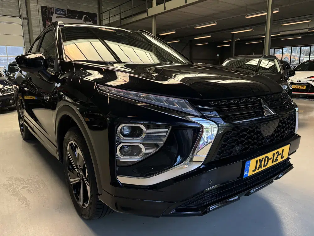 Mitsubishi Eclipse Cross 2.4 PHEV Black Edition Adaptive Cru uit 2025, foto 9